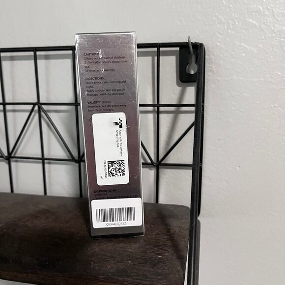 SunHeal Skincare Vitamin Super C Serum Age Defying Hydrating Smoothing - Picture 4 of 7